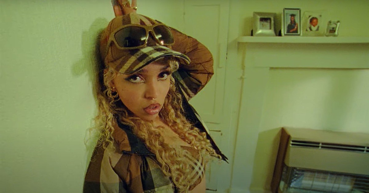 fka twigs papi bones