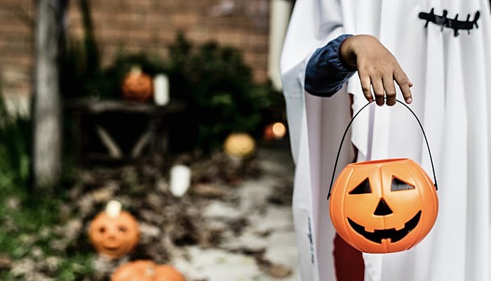 ghost-costume-unsplash