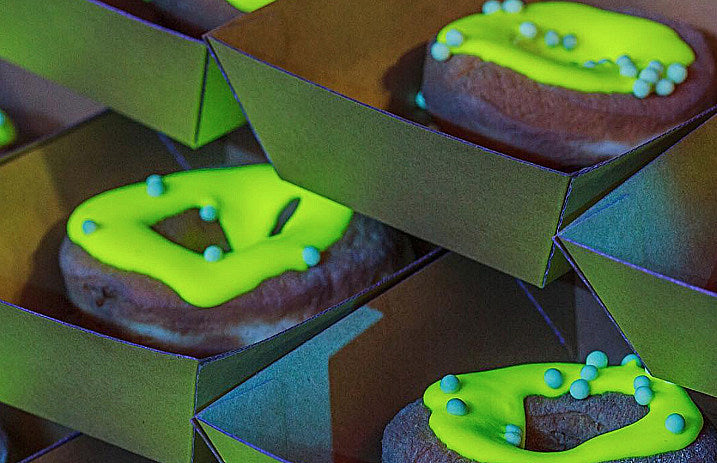 glow_in_the_dark_doughnut