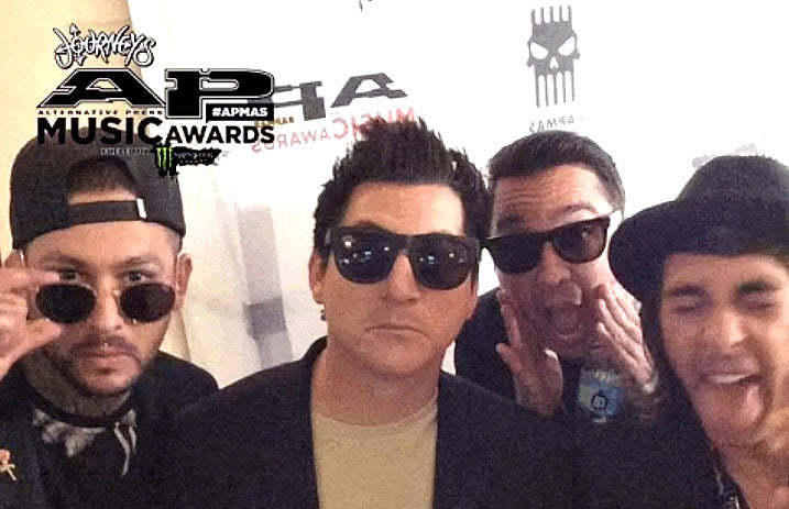 grandma_face_apmas_red_carpet_2017