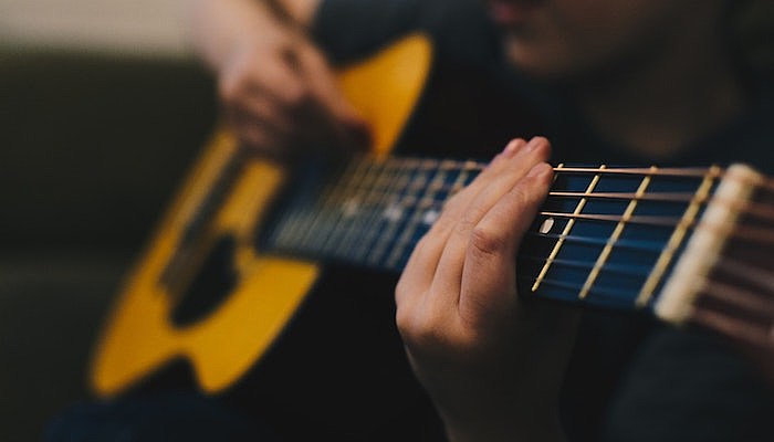 guitar tutorial lessons