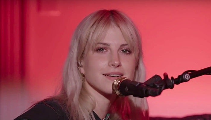 hayley williams paramore-min 2