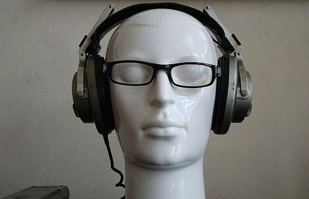 headphones_1