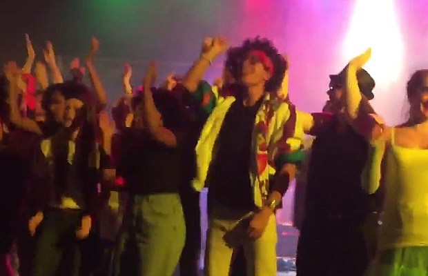 high_school_stage_collaps