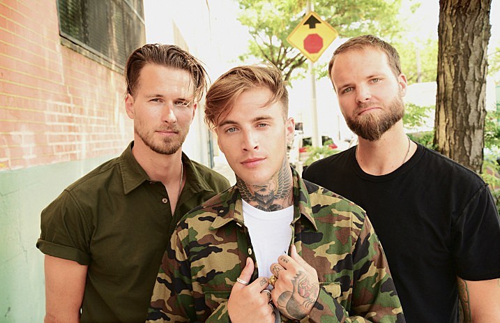 highly_suspect-2016
