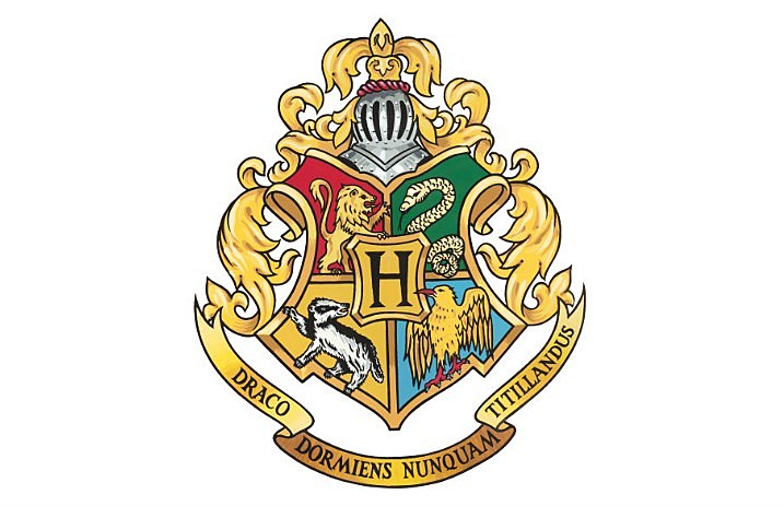hogwarts_crest