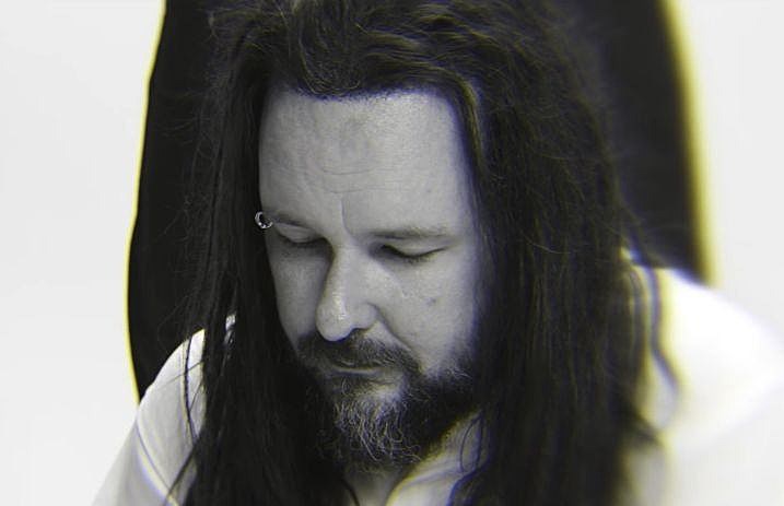 korn_jonathan_davis_what_it_is_music_video