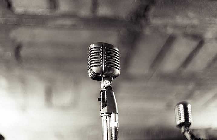 lonely_mic_stock_image_header