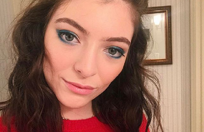 lorde_header_2