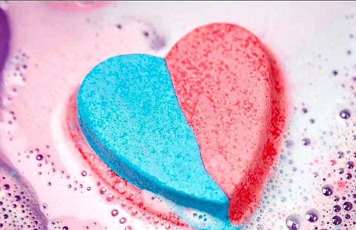 lush_inner_truth_bath_melt_trans_rights_human_rights