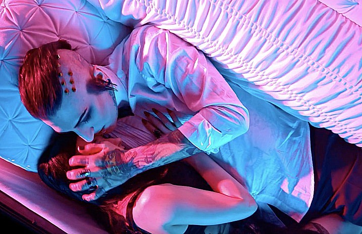 motionlessinwhite_eternallyyours_video_screenshot