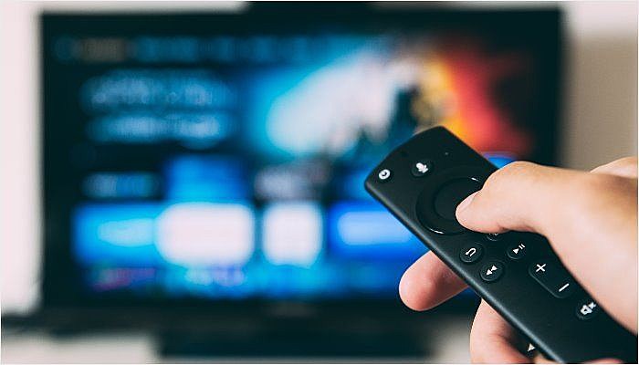 netflix, spotify, new show