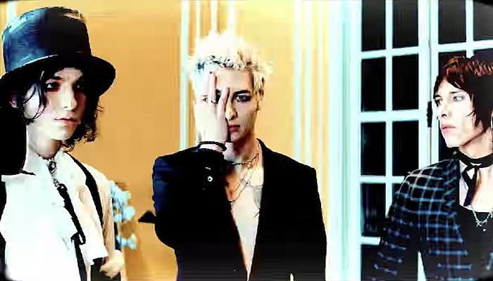 palaye royale fucking with my head