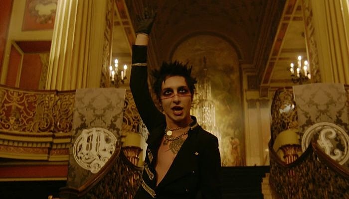 Palaye Royale hang on to yourself video