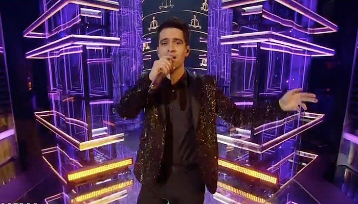 panic at the disco bbmas performance 2019