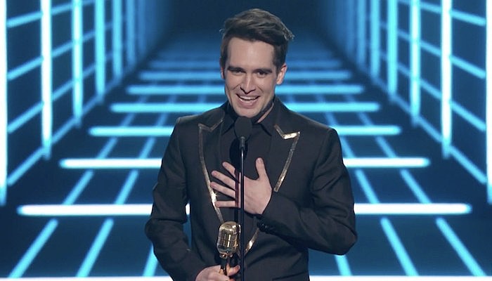 panic at the disco bbmas win