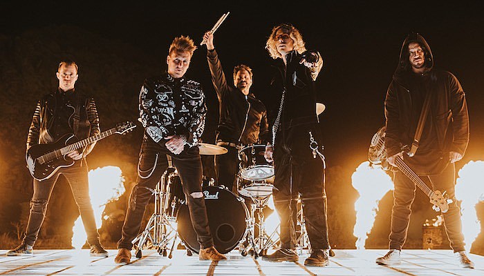 papa roach jeris johnson last resort interview