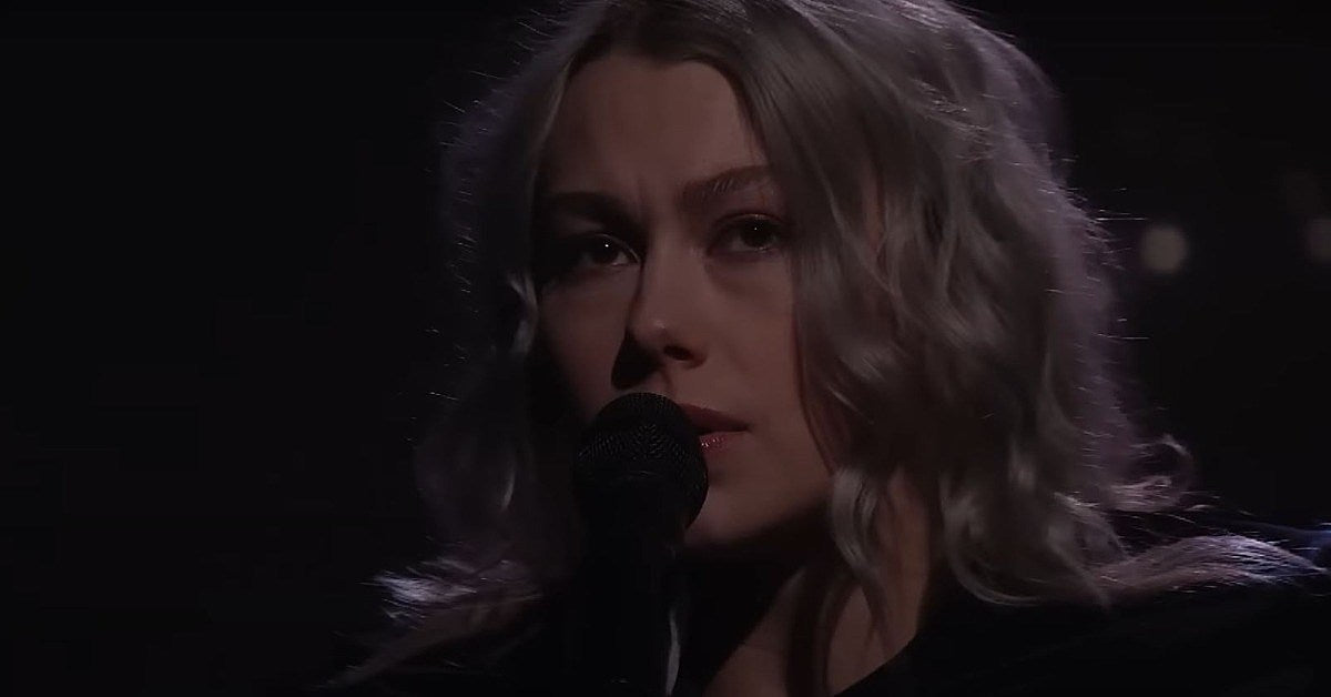 phoebe bridgers sidelines tonight show