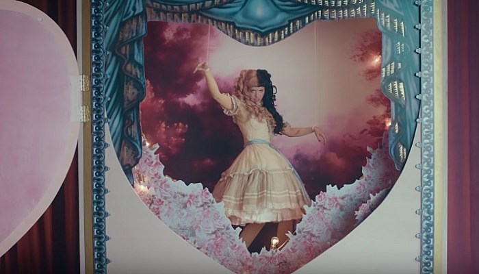 melanie martinez show and tell
