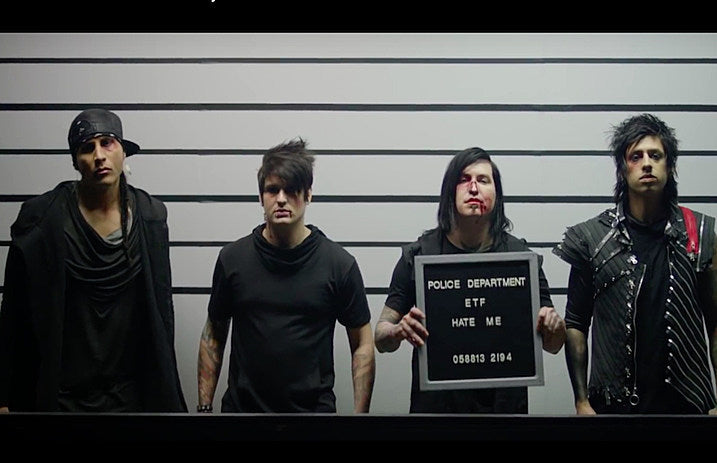 rsz_escapethefatevideomarch2016