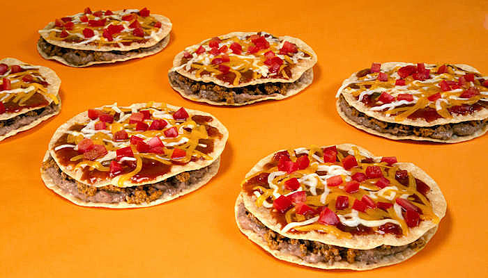 taco bell mexican pizza-min