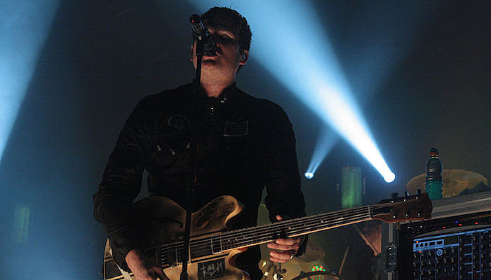 tom delonge songs about aliens