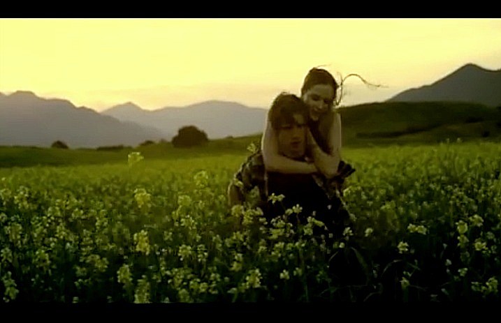 wakemeupwhenseptemberends_greenday_screenshot_video