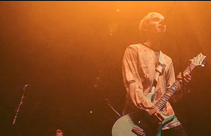 waterparks-plum_island-music_video-screenshot