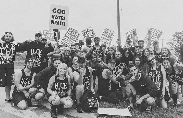 westboro_protest_warped_tour_2017_photo_credit_Bryce_hall