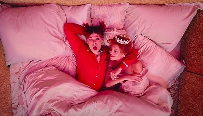 yungblud cotton candy-min