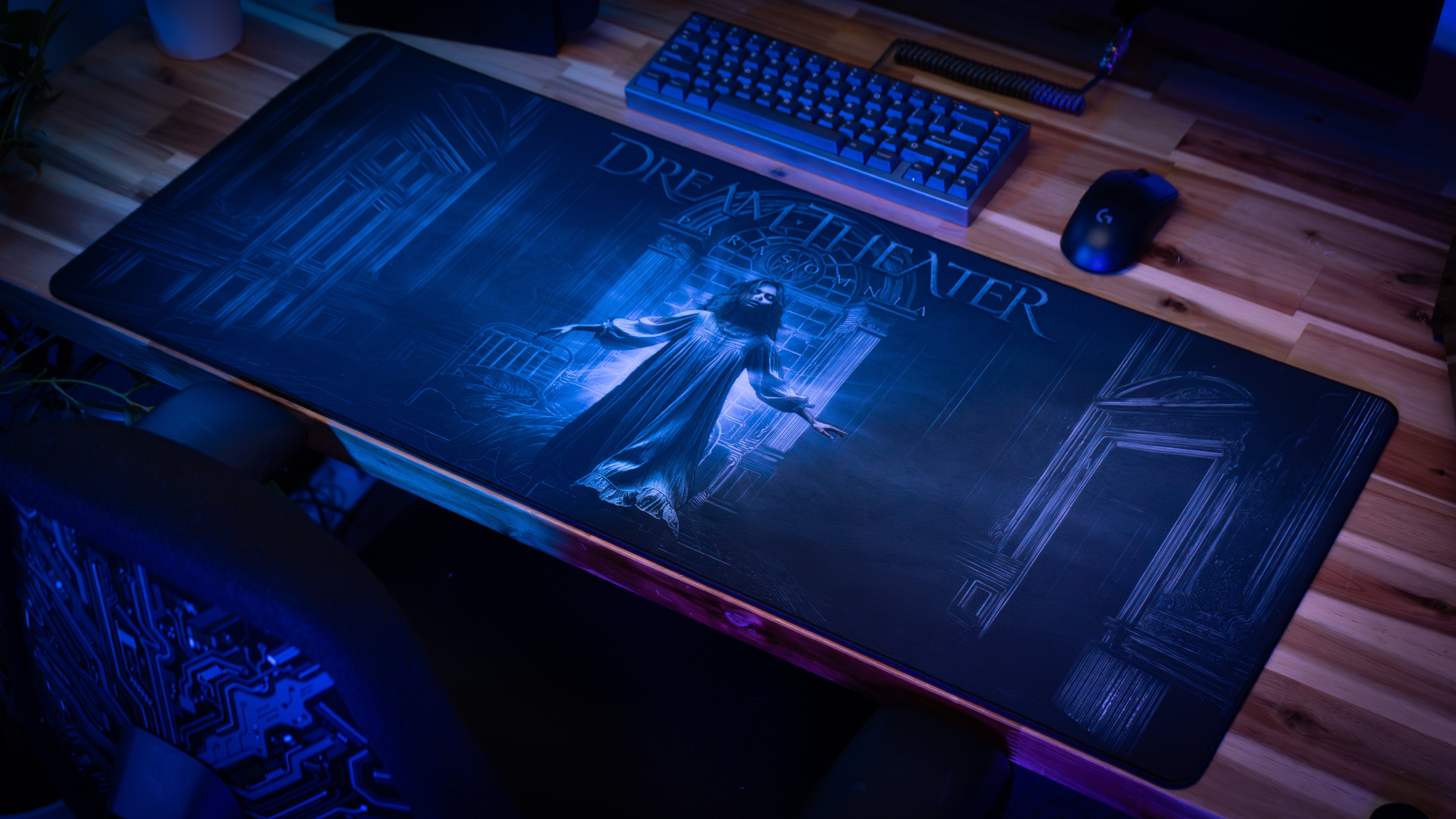 LUCID DESCENT — DREAM THEATER DESKMAT