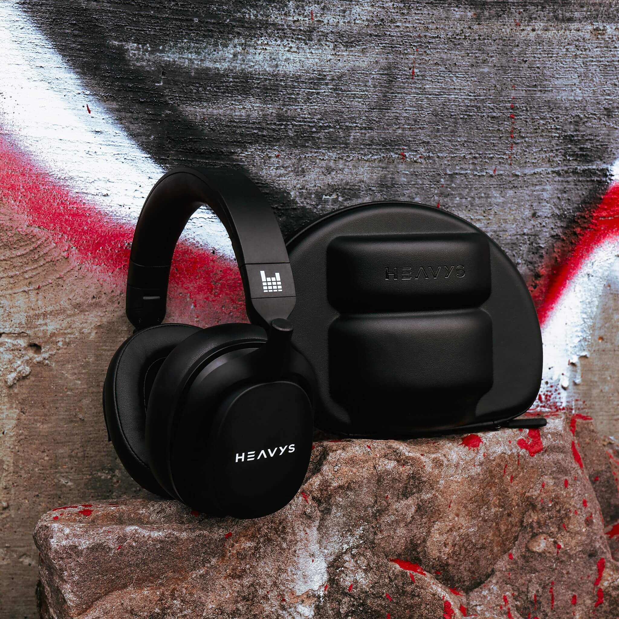 HEAVYS H1H HEADPHONES + PREMIUM SILVER-COATED CABLE + BONUS TRAVEL CASE