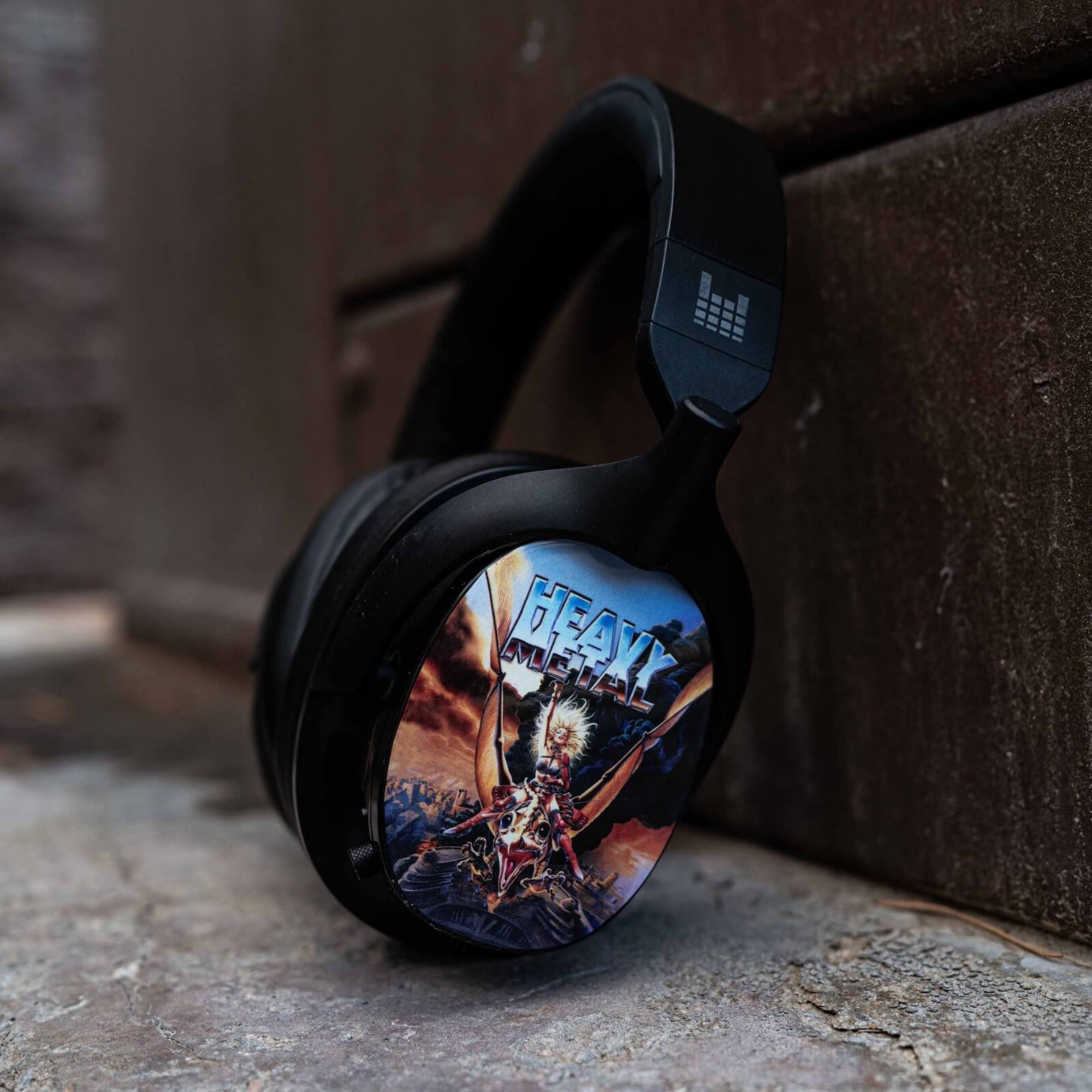 HEAVY METAL MAGAZINE - TAARNA EDITION HEADPHONES